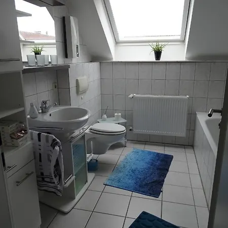 Apartmán Ferienwohnung Am Schloss *